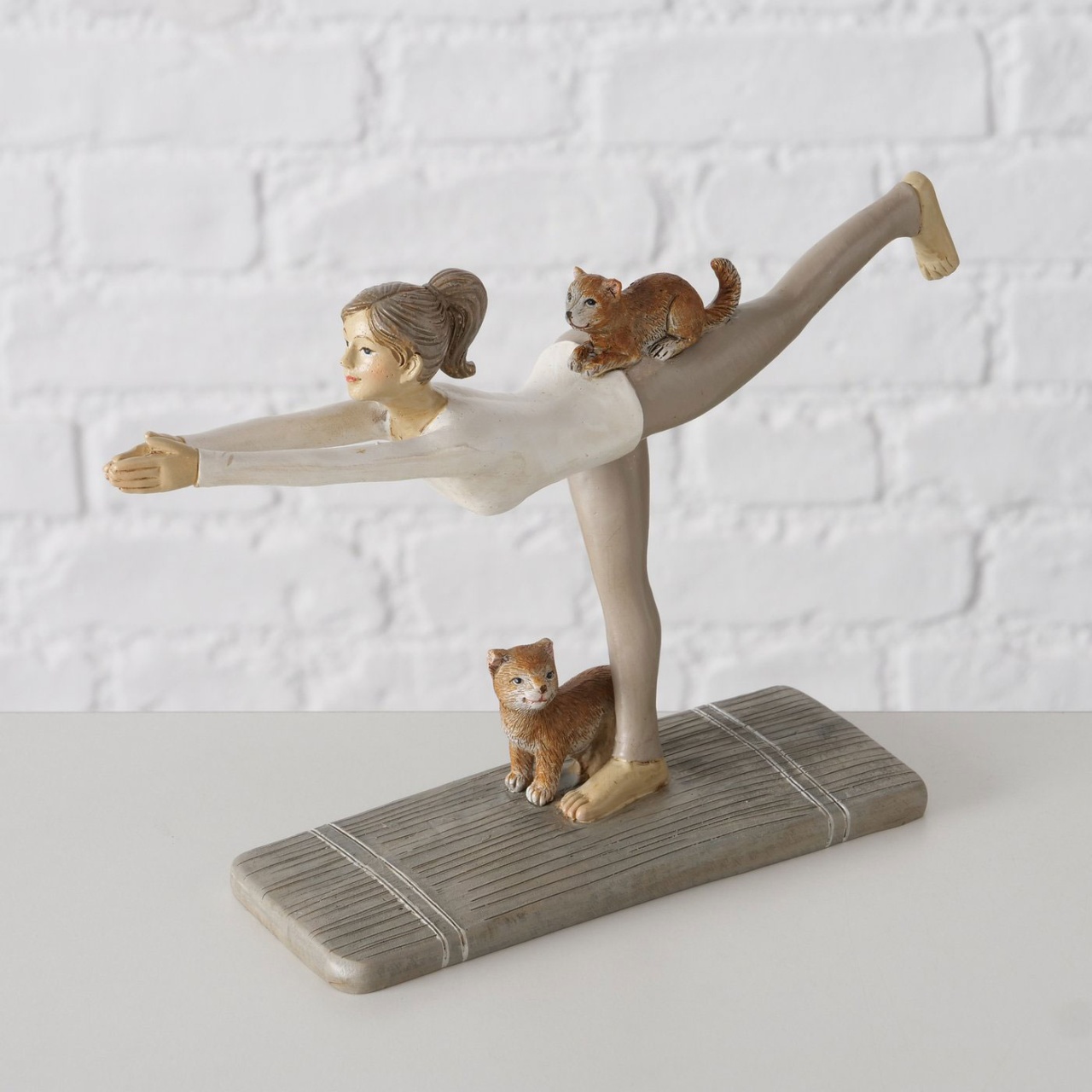 Deko Figur Yoga Position Krieger 3 aus Kunstharz H 15cm